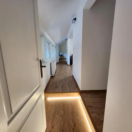 Casa Turta Dulce 3*